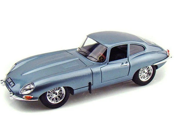 Bburago Jaguar E‑Type Coupe (1961) – 1:18 Collection B