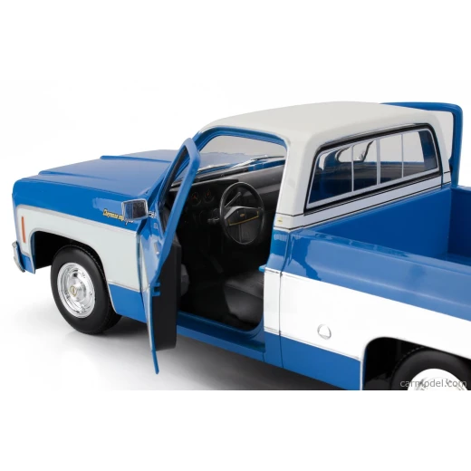 ماستو 1974 شيفروليه C10 شايان سوبر – أسود/أبيض، بمقياس 1:18، إصدار خاص، قطعة واحدة - مايستو - Image 4