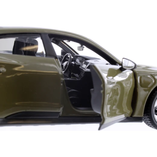 ماستو 2022 أودي RS e‑tron GT سيارة – أخضر، بمقياس 1:25، إصدار خاص (B)، قطعة واحدة - مايستو - Image 5