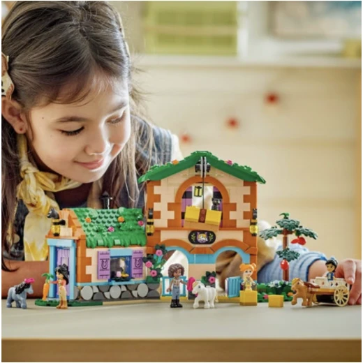 LEGO Friends Pony Ranch and Stable Building Set 42654 - LEGO - Image 5