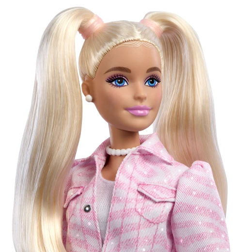 Barbie Deluxe Style Doll #9 – Pink Denim Jacket &amp; Skirt Set, Blonde Hair with Bow Clutch &amp; Pearly Jewellery - Barbie - Image 4